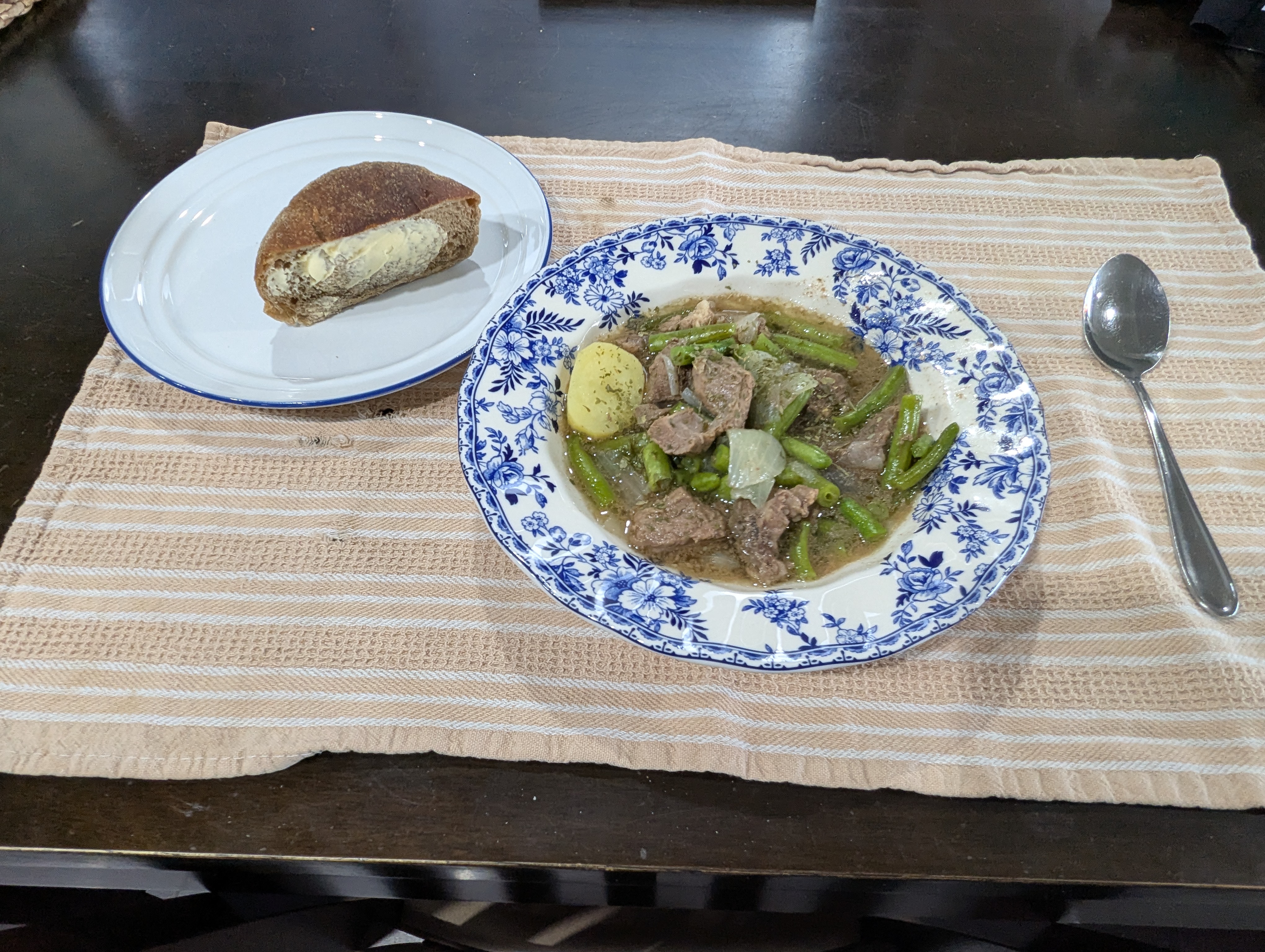 Beef and green bean soup